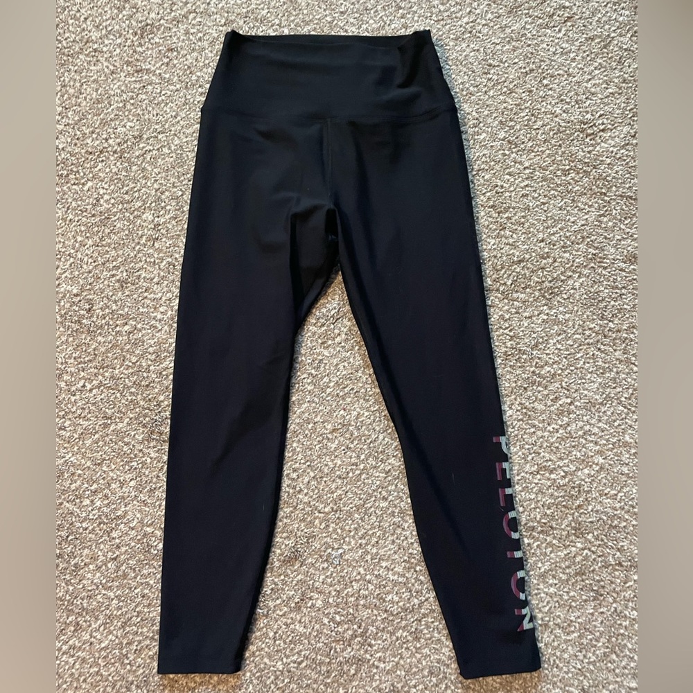 Peloton 7/8 leggings. Womens med. NWOT